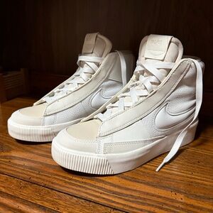 Nike Blazer Mid Victory